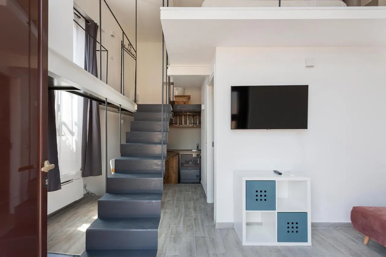Lofty Loft - Chiese Apartment Milan